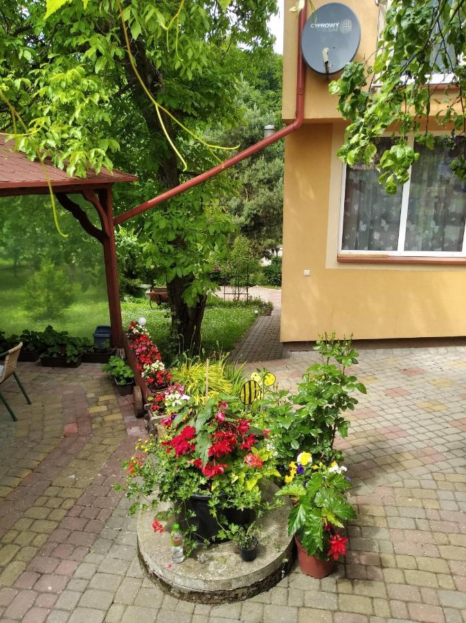 Apartament W Domu Na Wsi Tomaszów Lubelski Eksteriør bilde