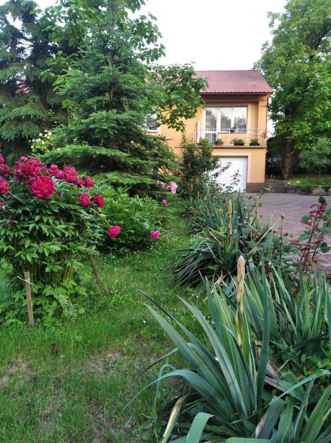 Apartament W Domu Na Wsi Tomaszów Lubelski Eksteriør bilde