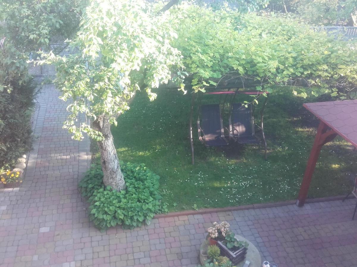 Apartament W Domu Na Wsi Tomaszów Lubelski Eksteriør bilde